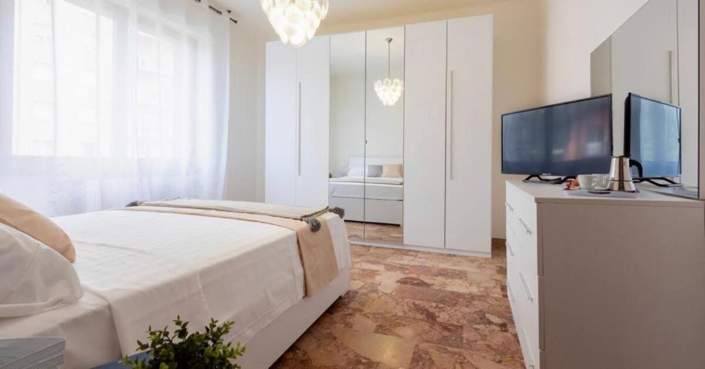 Como Diamond Apartment Lipomo Exterior foto